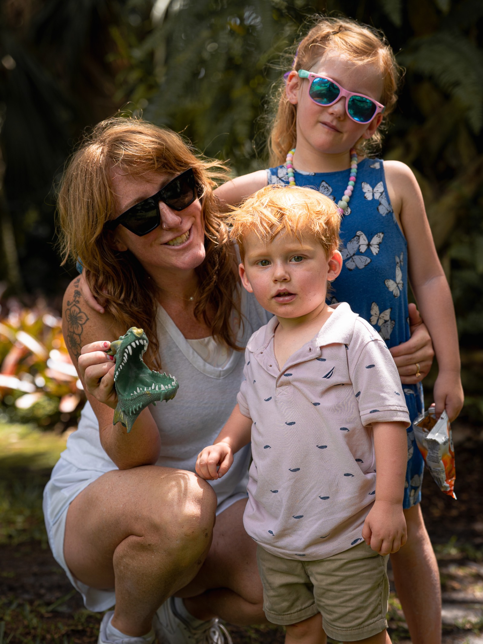 Family outdoor portrait mother children Miami